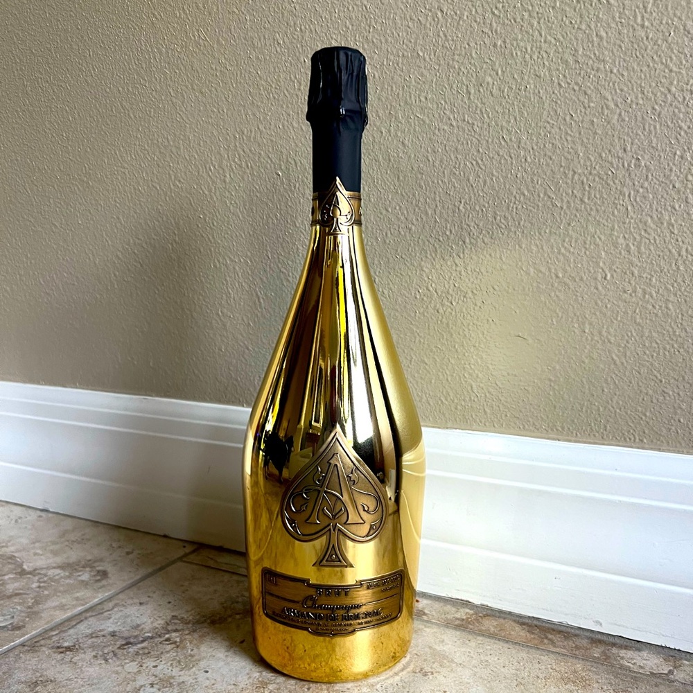 Armand de Brignac, Magnum bottle 1.5L
Ace of Spades